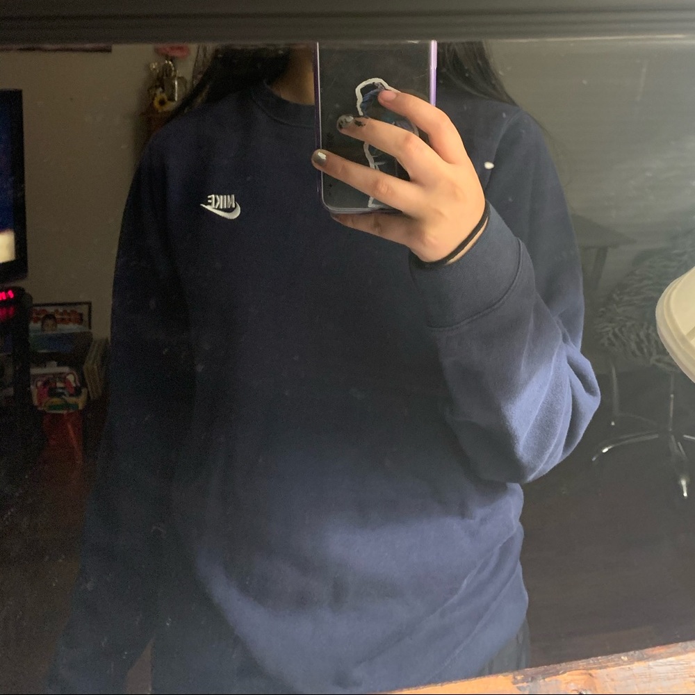 Nike sweatshirt
